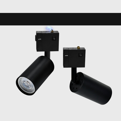 Magnetyczny reflektor szynowy 12W Gu5.3 do salonu